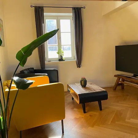 Charmanter Altbau I Parkplatz I Zentral Apartmán Straubing